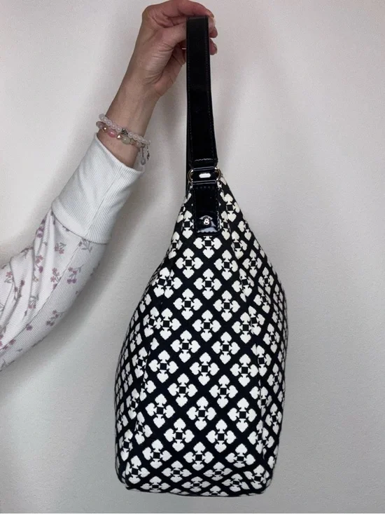 Kate Spade Classic Spade Mona shoulder bag in black and cream EUC Y2K - Picture 4 of 15